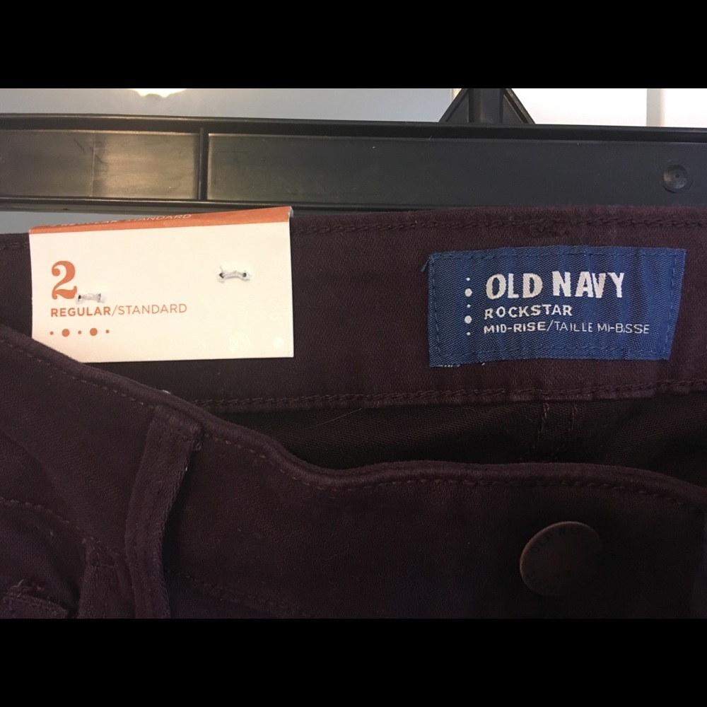 SOLD NWT Old Navy Rockstar Purple Mid-Rise Jeans 2 - Picture 3 of 8